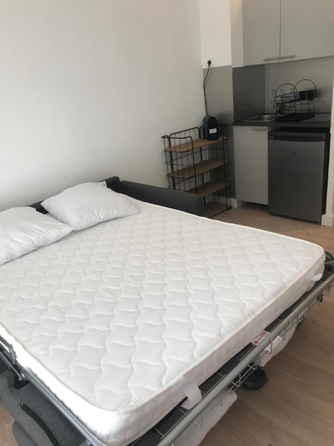 Studio 2 Adultes 2 Enfants Sanary Sur Mer A 800M De La Mer Bagian luar foto