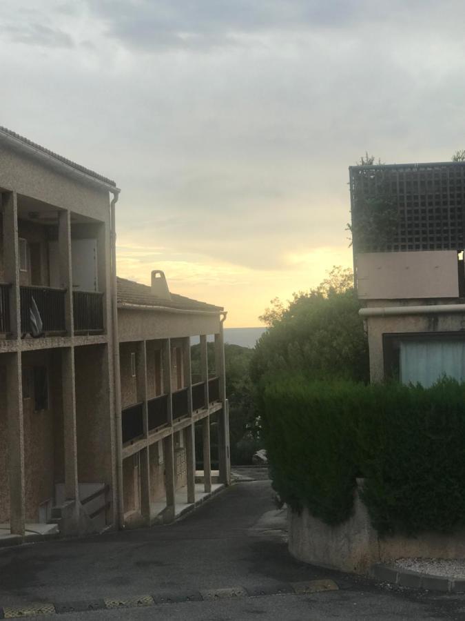 Studio 2 Adultes 2 Enfants Sanary Sur Mer A 800M De La Mer Bagian luar foto