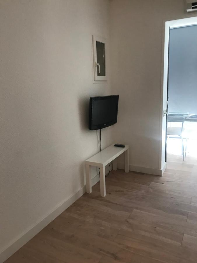 Studio 2 Adultes 2 Enfants Sanary Sur Mer A 800M De La Mer Bagian luar foto